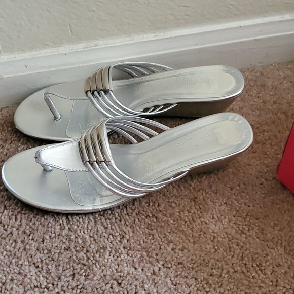 Shoes - Picture 2 of 2